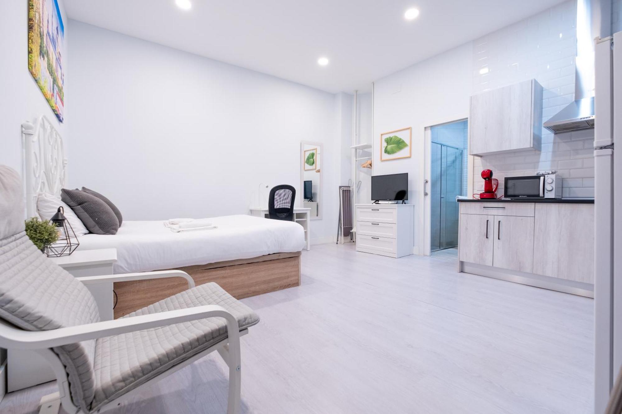 Abc Apartments Madrid Esterno foto